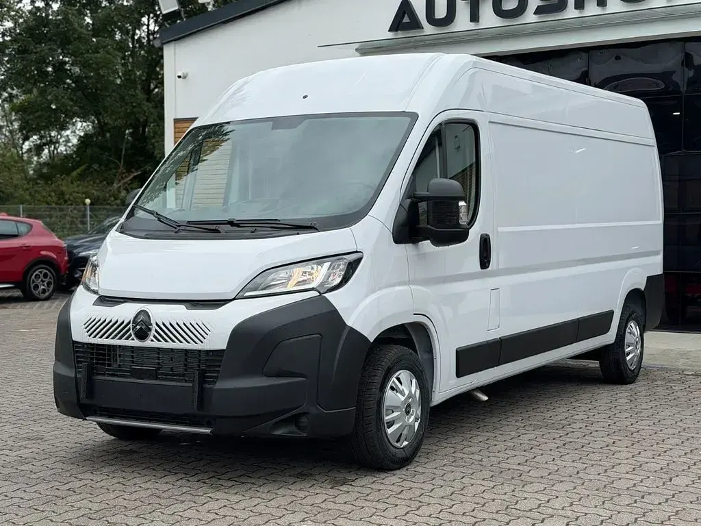 Neu Citroën Jumper 140 PS (102 kW) 2026 Weiß Van / Kleinbus