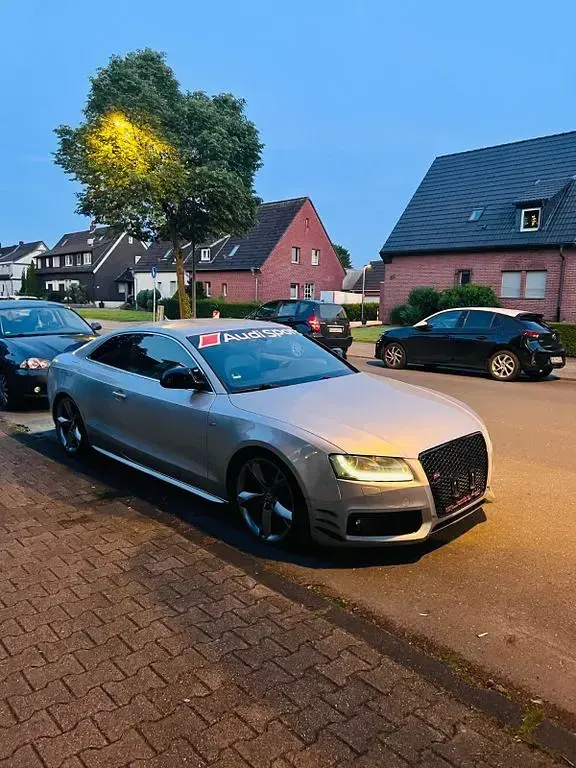 Gebraucht Audi A5 Sport 239 PS (175 kW) 2007 Grau Coupé