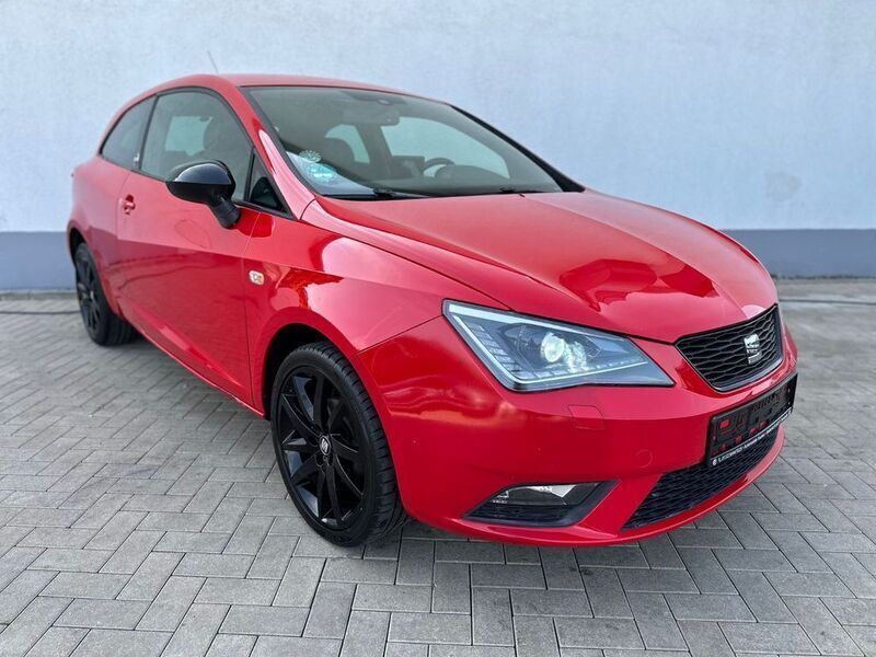 Rot Gebraucht 2014 Seat Ibiza SC Stylance Kleinwagen | 2.900 € (Superpreis) - Bild 1/4