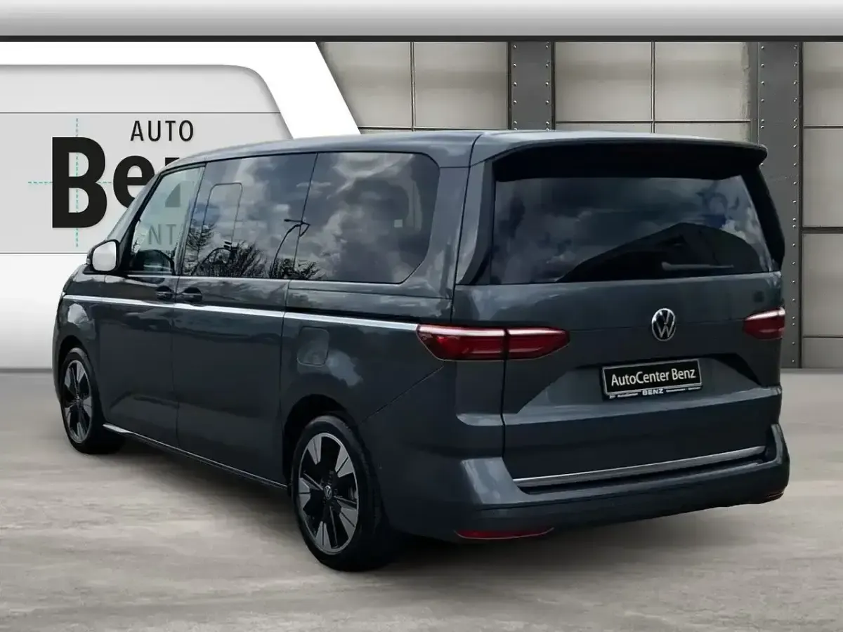 Neu VW Multivan Comfortline 150 PS (110 kW) 2026 Grau Van / Kleinbus
