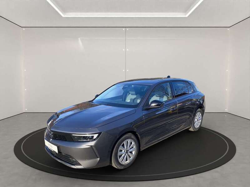 /typ aussenverkleidung metalliclackierung Gebraucht 2023 Opel Astra Enjoy Limousine | 21.490 € (Fairer Preis) - Bild 1/4