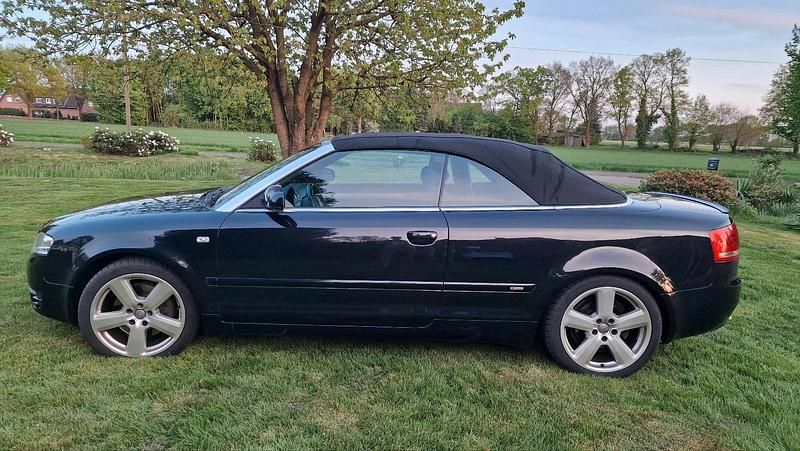 Schwarz Gebraucht 2007 Audi A4 Cabriolet Cabrio | 5.900 € (Fairer Preis) - Bild 1/4