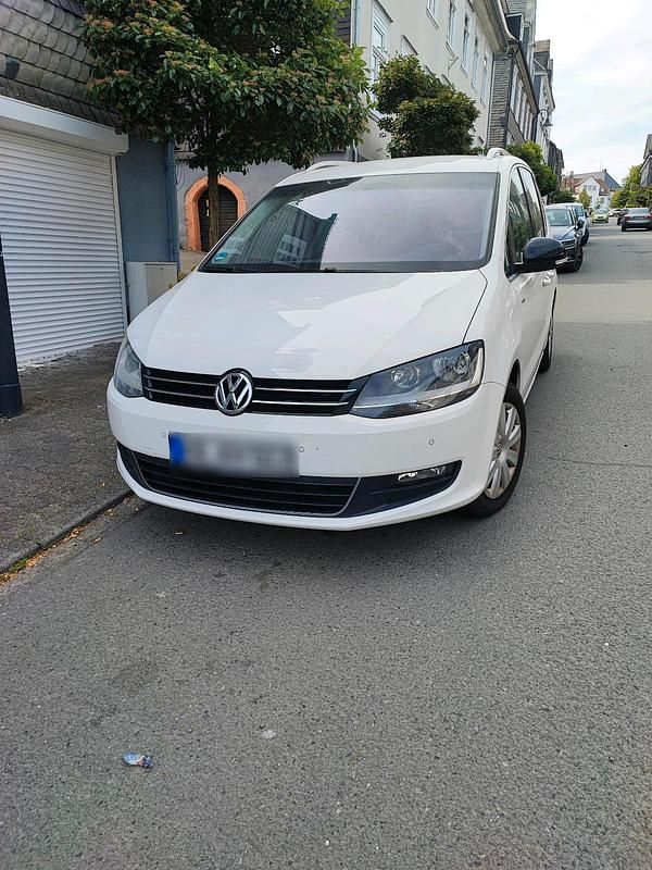 Weiß Gebraucht 2013 VW Sharan Van / Kleinbus | 7.250 € (Superpreis) - Bild 1/4
