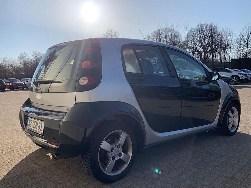 Gebraucht Smart ForFour 75 PS (55 kW) 2005 Schwarz Kleinwagen
