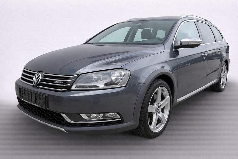 Gebraucht VW Passat Alltrack 140 PS (102 kW) 2012 Grau Kombi