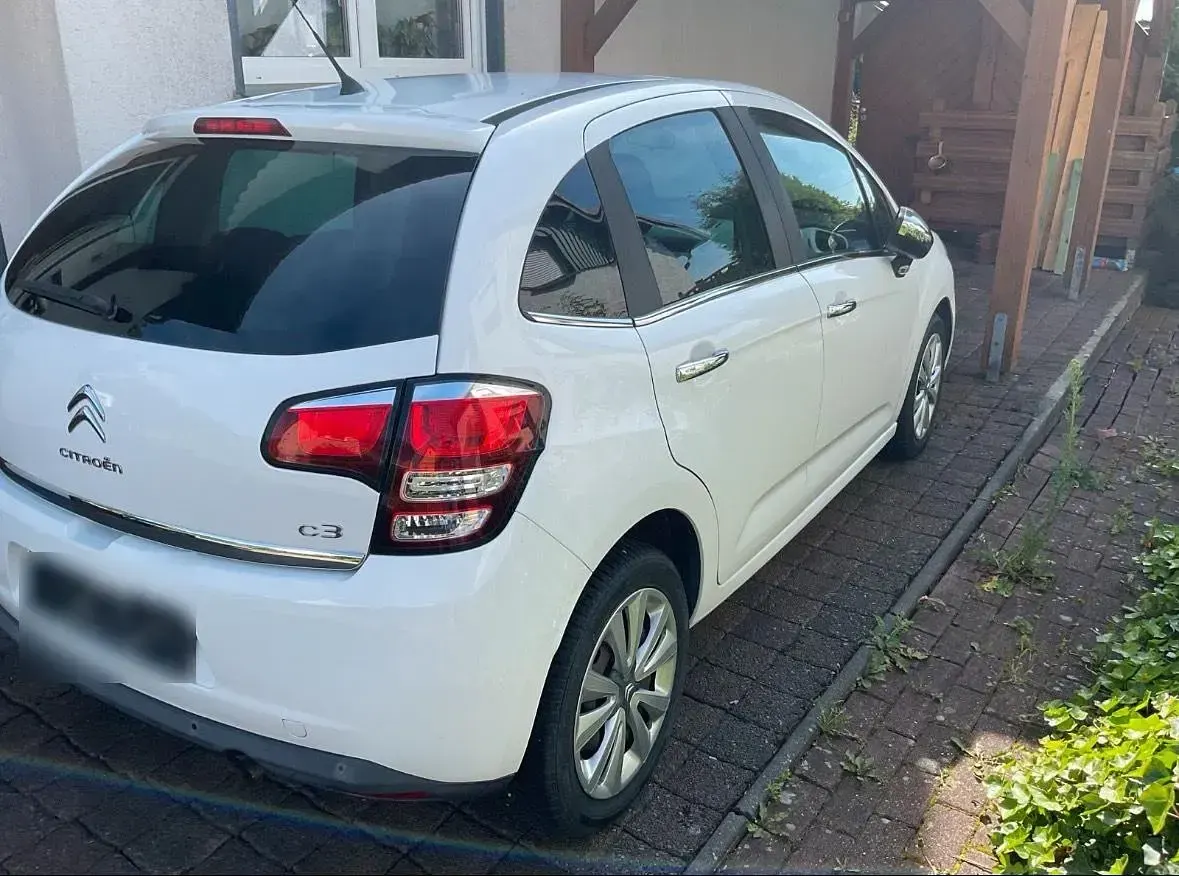 Gebraucht Citroën C3 82 PS (60 kW) 2013 Weiß Kleinwagen