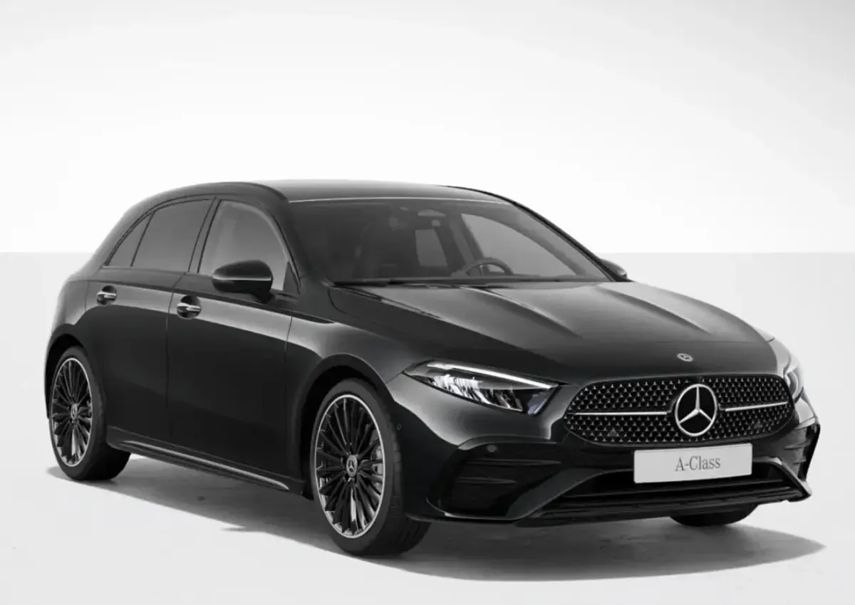 Neu Mercedes A200 AMG line 163 PS (119 kW) 2026 Kosmoblack metallic Limousine