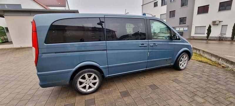 Gebraucht Mercedes Viano 150 PS (110 kW) 2005 Blau Van / Kleinbus