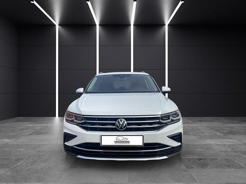 Gebraucht VW Tiguan Elegance 150 PS (110 kW) 2020 Weiß SUV