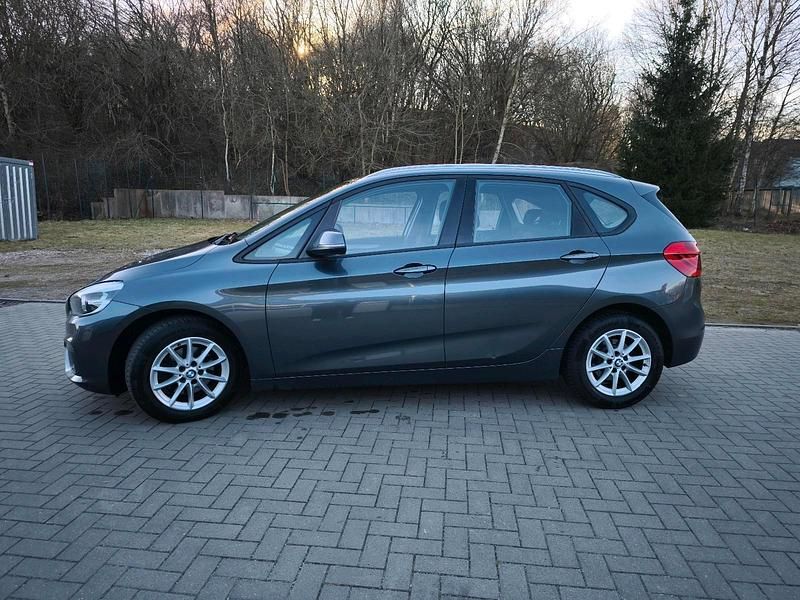 Gebraucht BMW 216 Active Tourer 116 PS (85 kW) 2015 Van / Kleinbus
