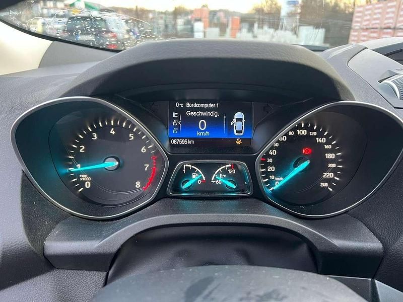 Gebraucht Ford Kuga Cool & Connect 120 PS (88 kW) 2019 SUV