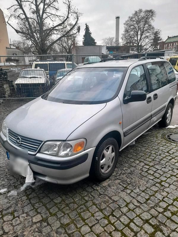 Silber Gebraucht 1997 Opel Sintra Van / Kleinbus | 1.300 € - Bild 1/4