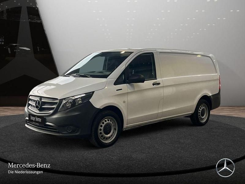 Gebraucht Mercedes e-Vito 85 kW (116 PS) 2021 Weiß Van / Kleinbus