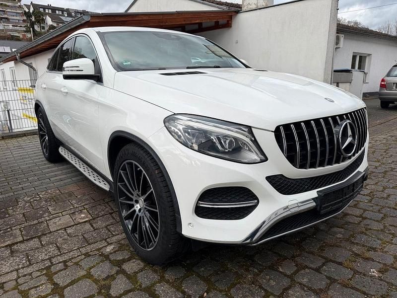 Gebraucht Mercedes GLE350 AMG line 258 PS (189 kW) 2015 Weiß Coupé