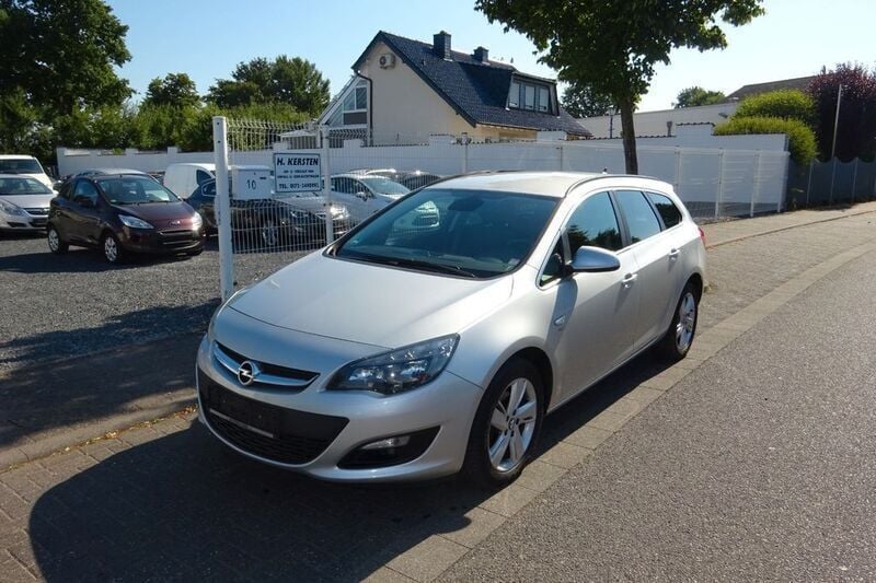 Silber Gebraucht 2014 Opel Astra Energy Kombi | 3.750 € (Guter Preis) - Bild 1/4
