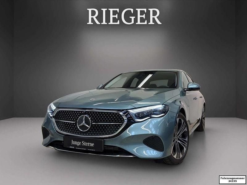 Gebraucht Mercedes E300 Avantgarde 313 PS (230 kW) 2024 Silber Limousine