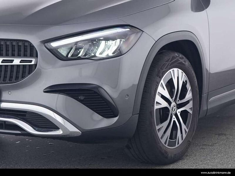 Gebraucht Mercedes GLA180 Advanced Plus 116 PS (85 kW) 2025 Grau SUV