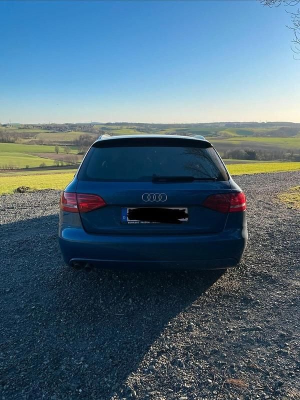 Gebraucht Audi A4 S-Line 140 PS (102 kW) 2007 Blau Kombi