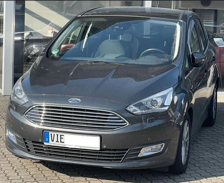 Gebraucht Ford C-MAX Titanium 150 PS (110 kW) 2017 Grau Van / Kleinbus