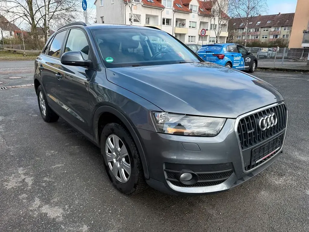 Gebraucht Audi Q3 Comfort 170 PS (125 kW) 2013 Grau SUV