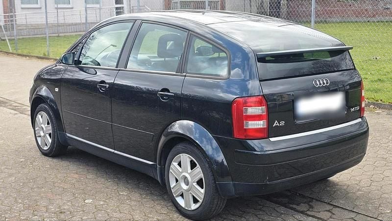 Gebraucht Audi A2 75 PS (55 kW) 2003 Schwarz Kleinwagen