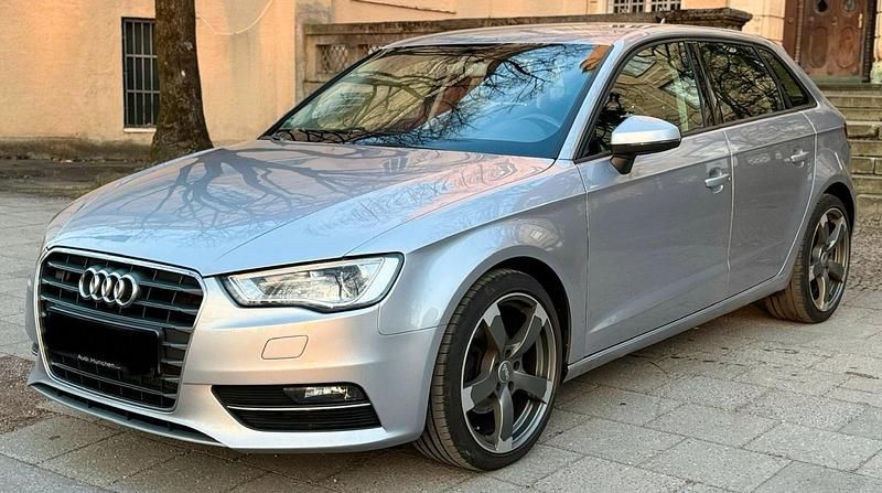 Gebraucht Audi A3 S-Line 110 PS (80 kW) 2015 Grau Limousine