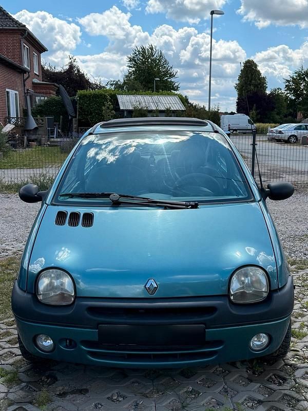 Blau Gebraucht 2004 Renault Twingo Kleinwagen | 500 € (Superpreis) - Bild 1/4