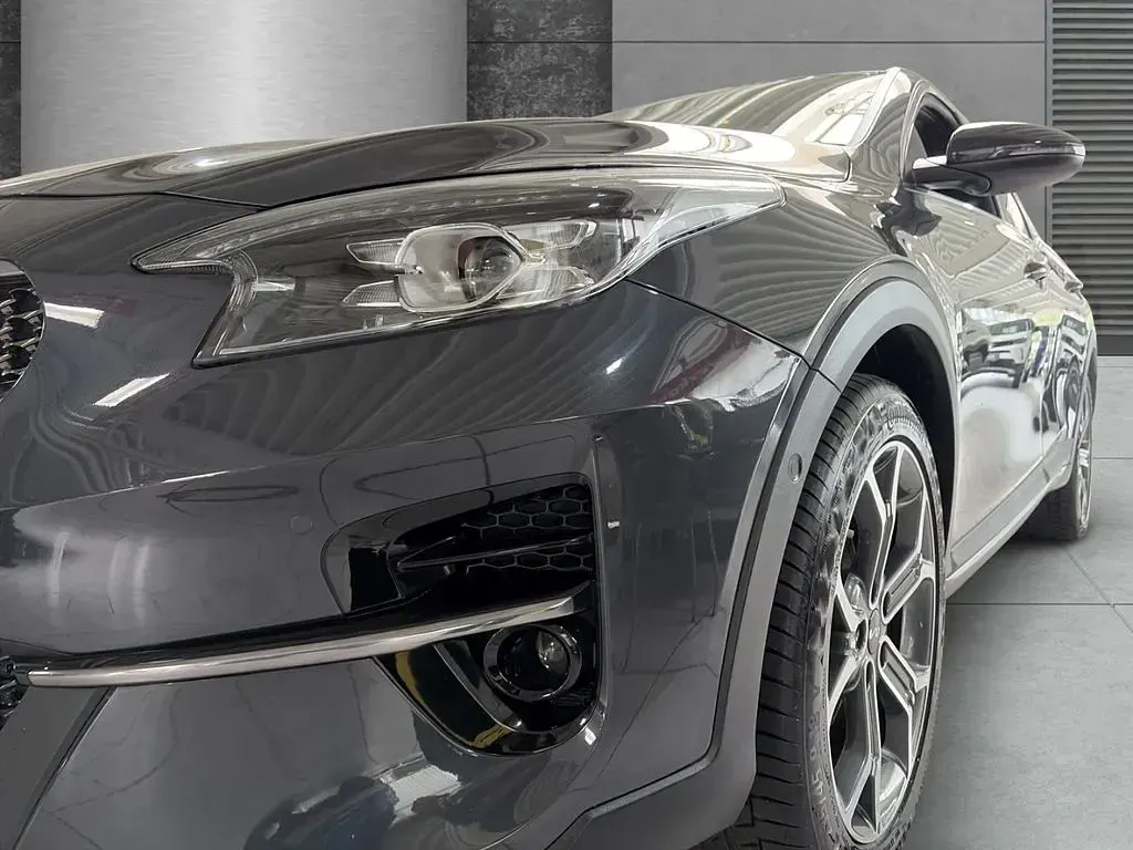 Gebraucht Kia XCeed Xdition 160 PS (117 kW) 2022 Grau SUV
