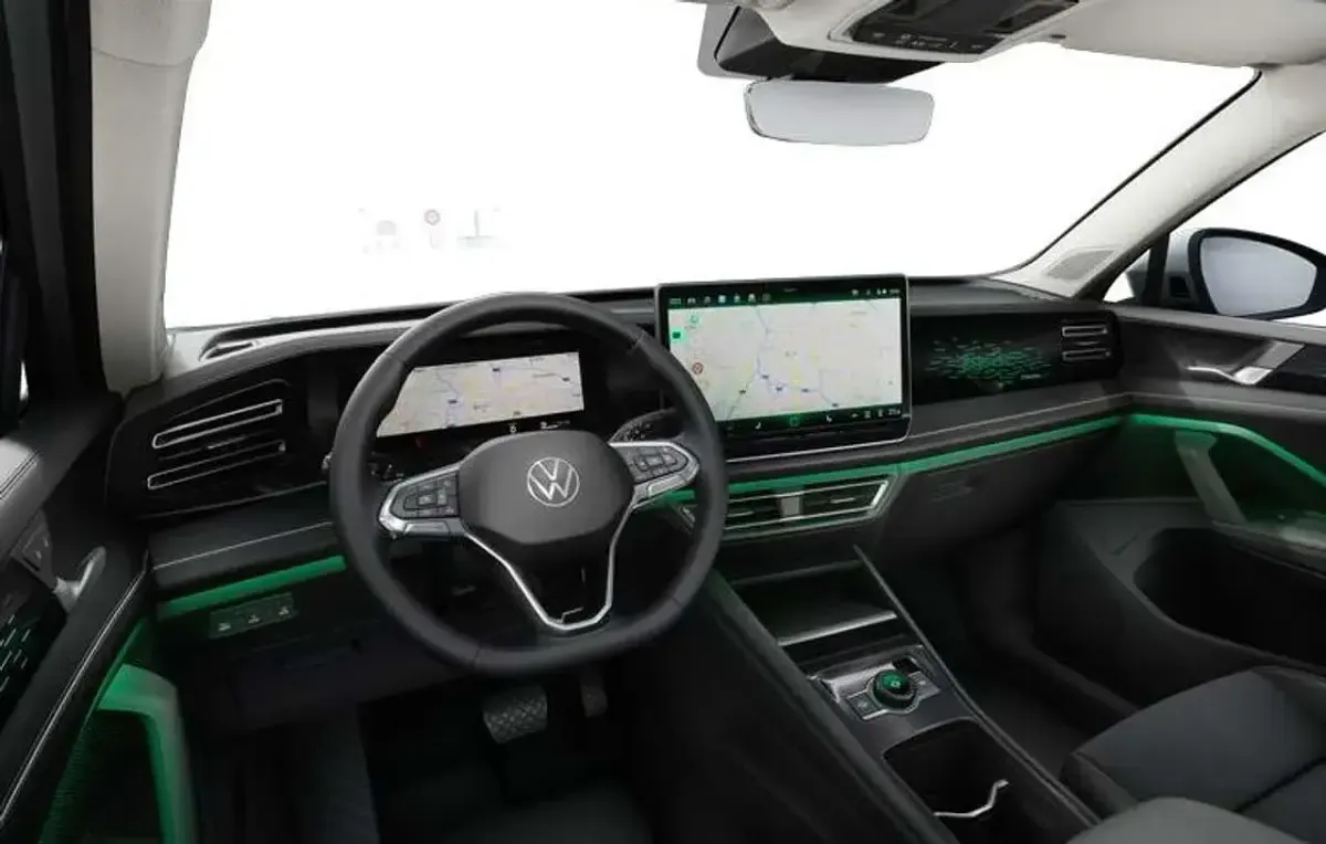 Neu VW Tiguan Elegance 150 PS (110 kW) 2026 Pure white uni SUV