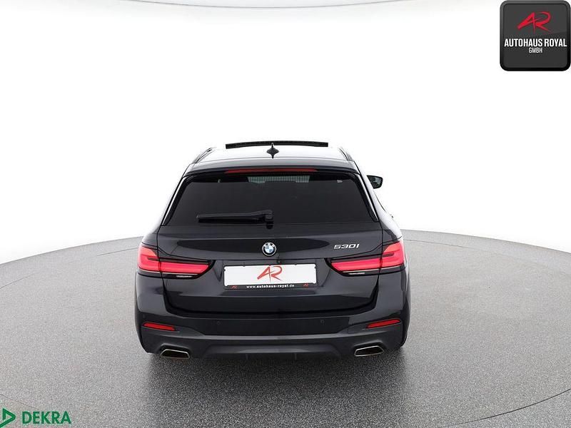 Gebraucht BMW 530 M Sport 252 PS (185 kW) 2020 Saphirschwarz Kombi