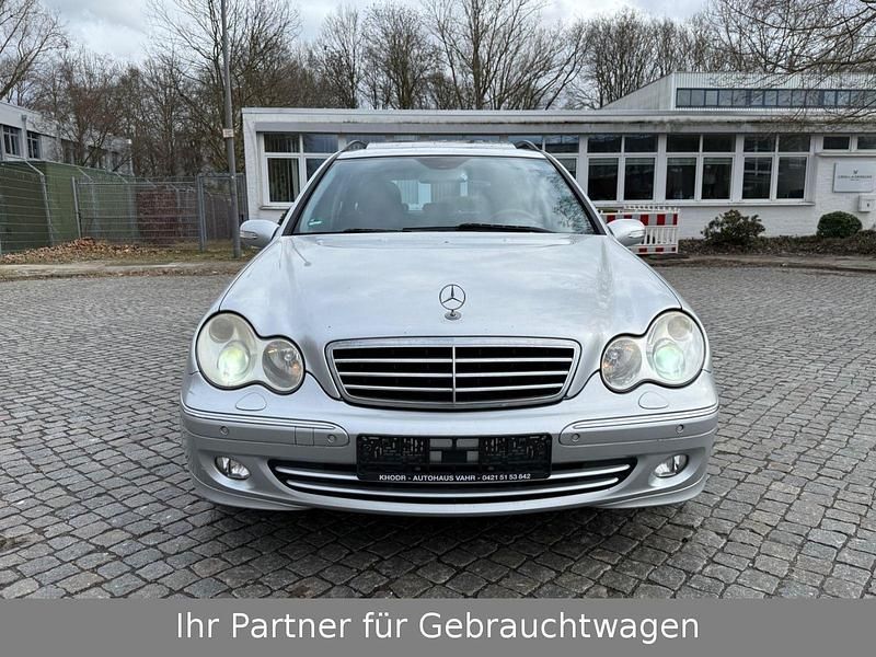 Gebraucht Mercedes C280 Avantgarde 231 PS (169 kW) 2005 Silber Kombi