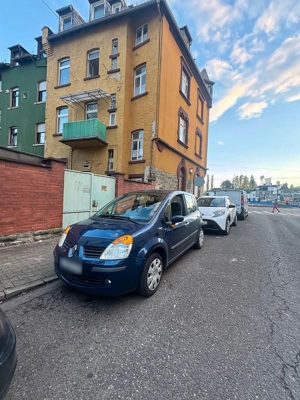 Second-hand Renault Modus 60 CP (44 kW) 2006 Albastru Monovolum