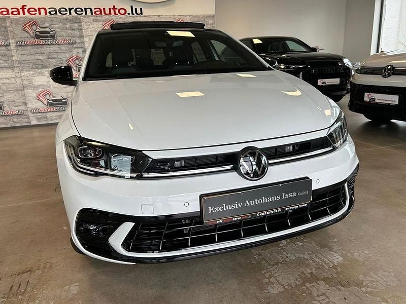 Weiß Gebraucht 2024 VW Polo R-line Limousine | 24.800 € (Etwas zu teuer) - Bild 1/4
