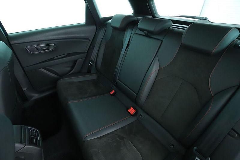 Gebraucht Seat Leon FR 150 PS (110 kW) 2020 Weiß Limousine