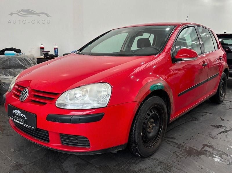 Rot Gebraucht 2006 VW Golf V Trendline Kleinwagen | 950 € (Superpreis) - Bild 1/4