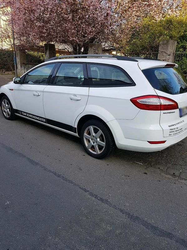 Gebraucht Ford Mondeo 125 PS (91 kW) 2009 Kombi