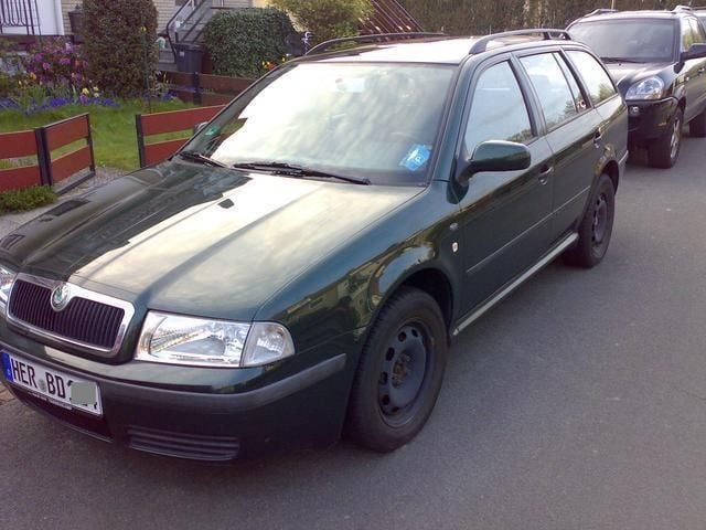 Gebraucht Skoda Octavia Ambiente 102 PS (75 kW) 2001 Grün Kombi