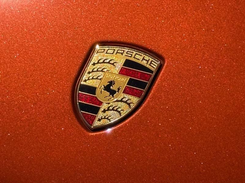 Orange Gebraucht 2022 Porsche Macan GTS Chrono SUV | 65.900 € (Superpreis) - Bild 1/4
