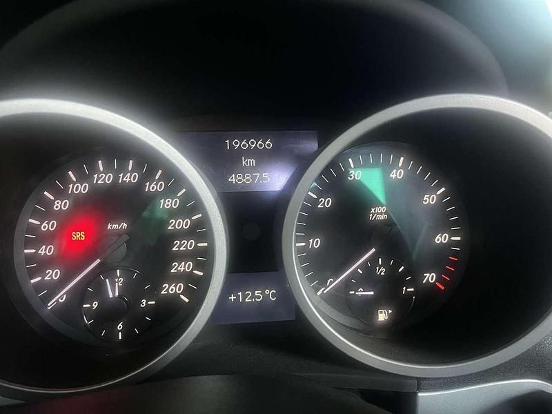 Second-hand Mercedes SLK200 163 CP (119 kW) 2004 Negru Cabrio