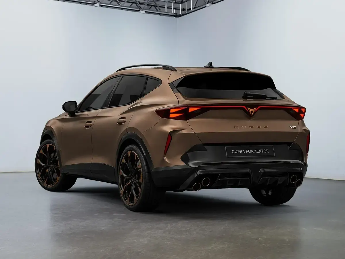 Neu Cupra Formentor VZ 390 PS (286 kW) 2026 L3  century bronze premium mattlackierung SUV
