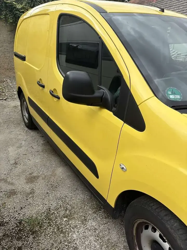 Gebraucht Citroën Berlingo Business Class 75 PS (55 kW) 2017 Weiß Van / Kleinbus