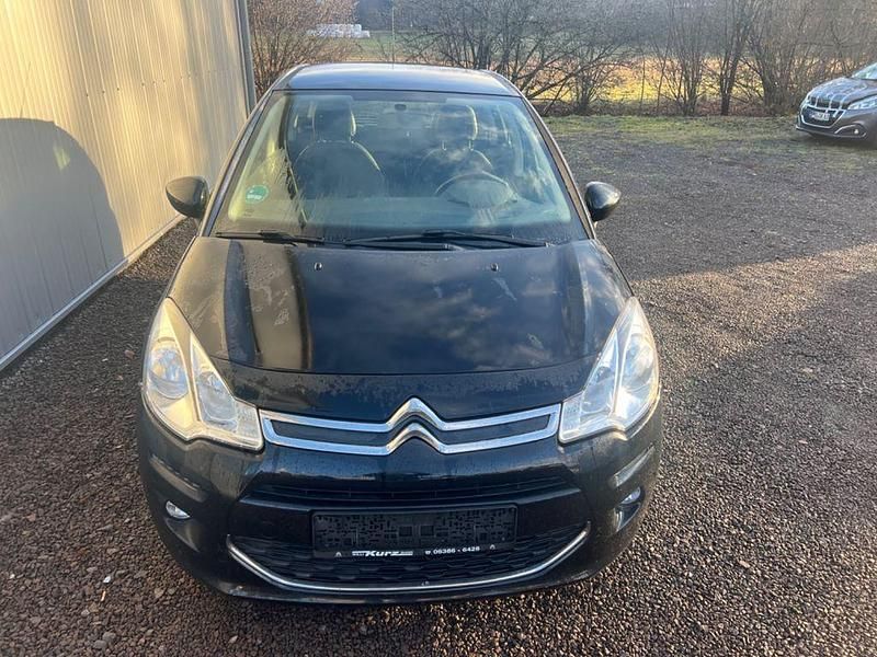 Schwarz Gebraucht 2016 Citroën C3 Live Limousine | 2.399 € (Fairer Preis) - Bild 1/4