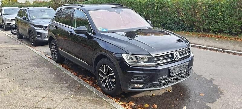 Gebraucht 2019 VW Tiguan IQ Drive SUV | 14.999 € (Superpreis) - Bild 1/4