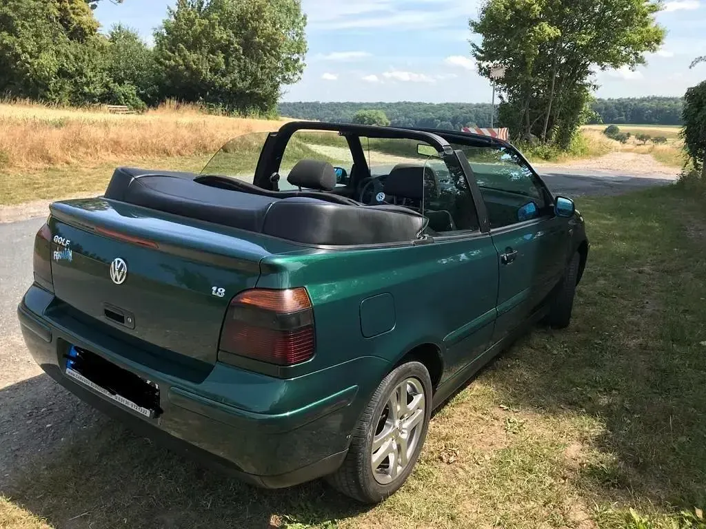 Gebraucht VW Golf 68 PS (50 kW) 1999 Grün Cabrio