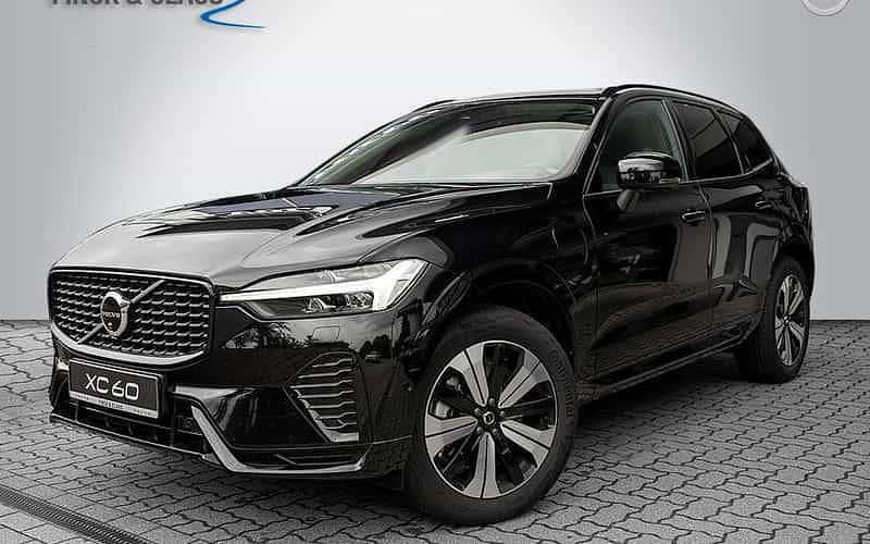 Schwarz Gebraucht 2025 Volvo XC60 Plus SUV | 53.890 € (Superpreis) - Bild 1/4