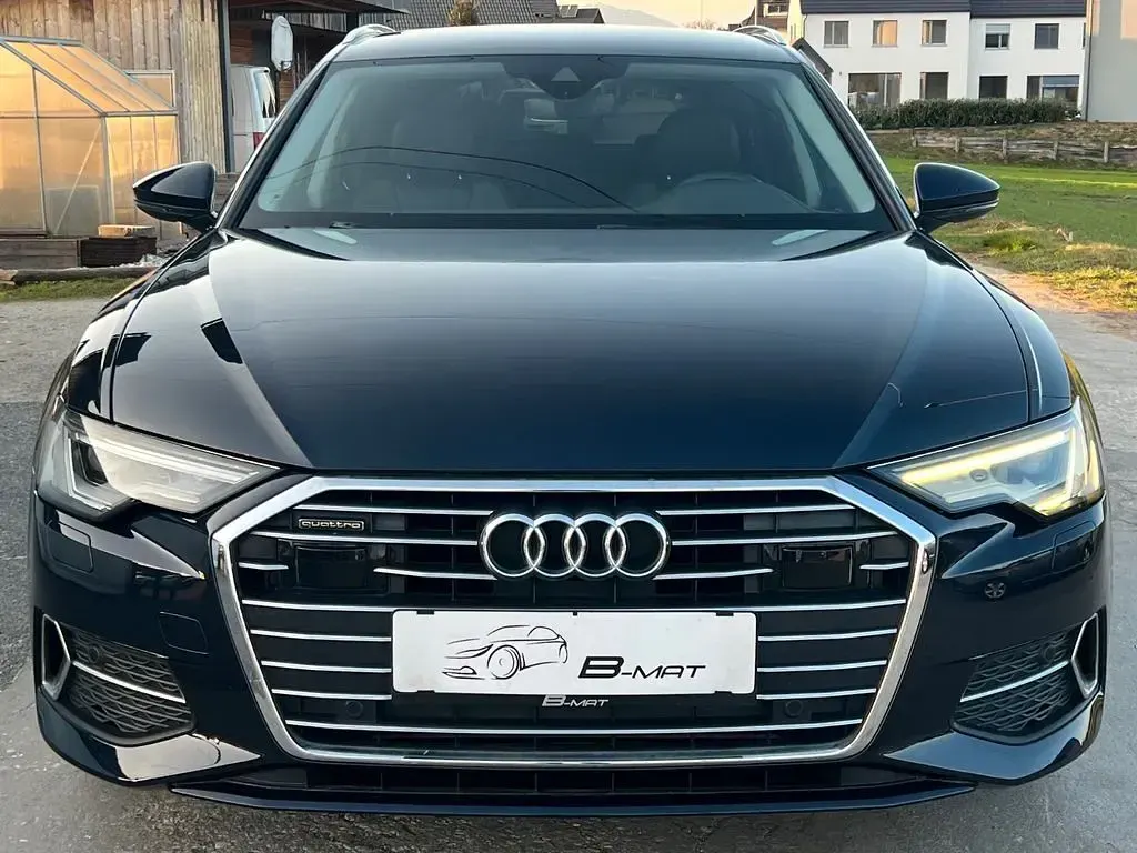Gebraucht Audi A6 Sport 245 PS (180 kW) 2020 Blau Kombi