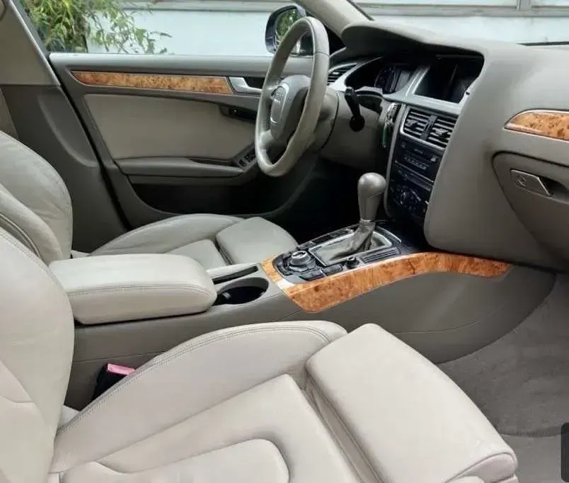 Gebraucht Audi A4 150 PS (110 kW) 2009 Schwarz Kombi