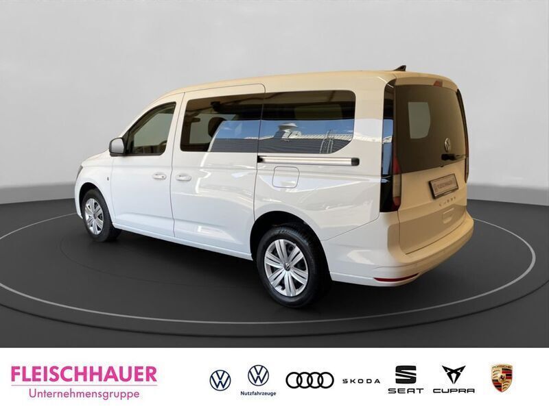 Second-hand VW Caddy Maxi 102 CP (75 kW) 2024 Alb Monovolum