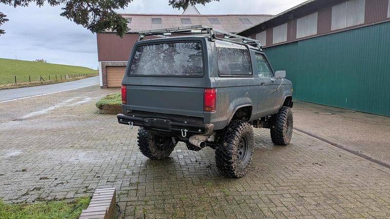 Second-hand Ford Bronco 1985 SUV