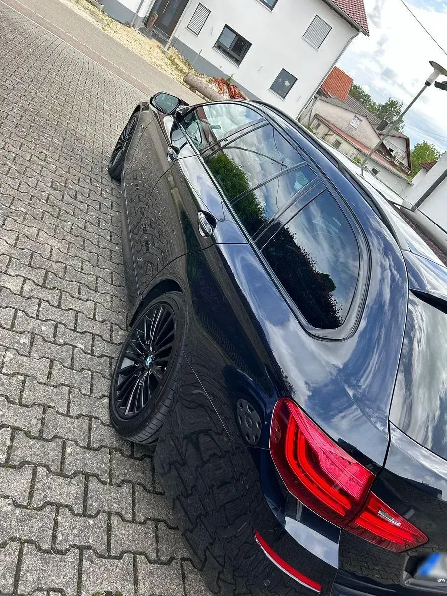 Gebraucht BMW 525 Luxury Line 218 PS (160 kW) 2017 Schwarz Kombi